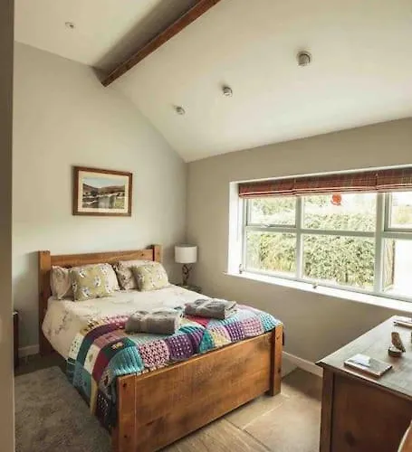 Hootsman Rosedale Abbey